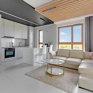 Downtown Zajezdnia Wrzeszcz Apartament